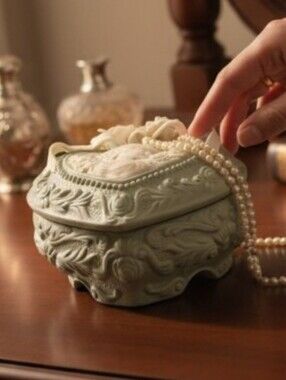 Vintage Ceramic & Faux Ivory Roses & Ladies Bust Jewelry Box Shaped Like A Heart